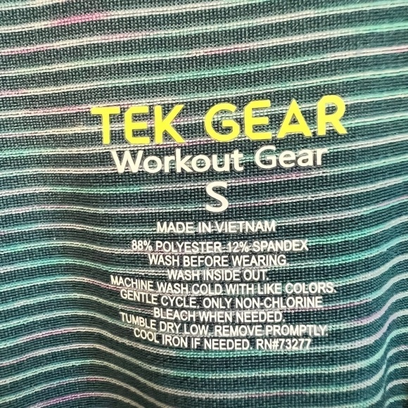 Tek Gear Workout Baselayer Women's Athletic Top Green & Purple Sz Small - Picture 5 of 5